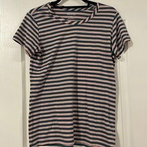 Ladies MD Columbia tee
